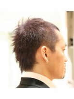 チル アウト ヘア ロジック(chill out hair Logic) バックスタイルがクールなデザインショートヘアー