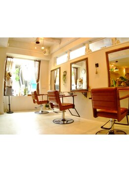 【永福町】お客様との時間を大切に…親身になってご提案＆ご相談にのります☆可愛い店内にも思わずキュン♪