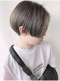 【モリオ原宿】ハンサムショート前髪なし襟足刈り上げハイライト