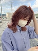コーラルベージュ