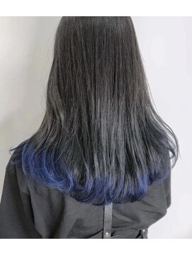 アローズ 荒尾店(arose) 裾カラーディープブルーワンカールレイヤー韓国ヘア顔周り