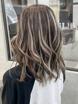 ロンドシエル 横浜(Lond ciel)&nbsp;イメチェン外ハネボブ美髪ワイドバング/レイヤーカット顔周り