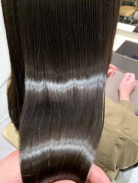 フレーム へアアンドトリートメント 天王寺北口店(FRAME) サラ艶美髪縮毛矯正