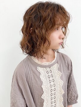 シイノ(Siino) ボブとパーマ