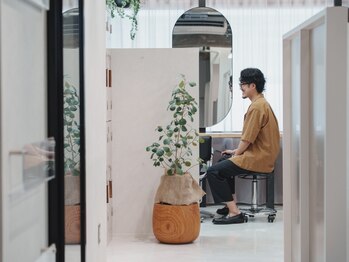 ヨール(YOL)の写真/ハイキャリアスタイリストがマンツーマン施術*髪のお悩みも気軽にご相談下さい!