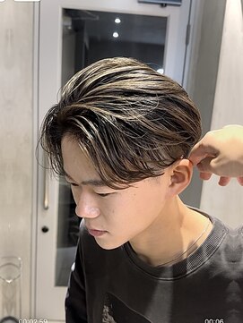 男のオシャレ髪！メンズバレイヤージュ！