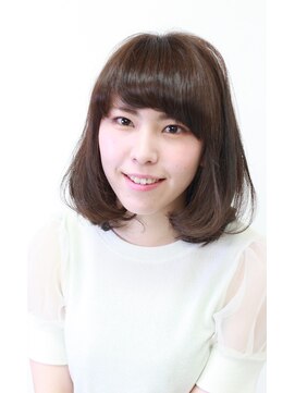 ヘアアンドメイク ドーリー(Hair&Make Dolly) ナチュラルボブ