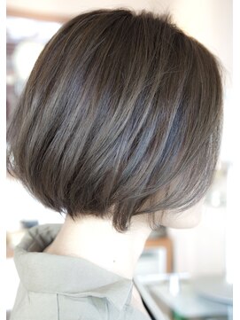 コース(CORS) 【CORS高崎店】コントラストカラー × ワンレンBOB