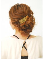 ゲッカビジン(GEKKABIJIN)&nbsp;ルーズにまとめたる大人のアップ《ヘアセット&着付 GEKKABIJIN》