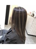 ストレートでも可愛いコントラストハイライト