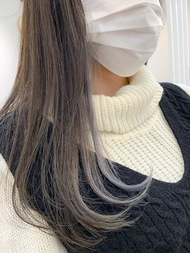 ヒュー(HUE) シルバーって難しいんだよね。でもできちゃうんだよね。