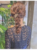 ニイ(nii.) 結婚式参列アレンジ