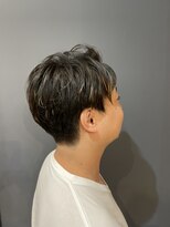 アルター(aL ter)&nbsp;《メンズカット×刈り上げ》ウルフ／アッシュブラック/林愛華