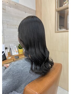 ティエル(TieLu) 韓国風×ダークグレージュ×外国人風