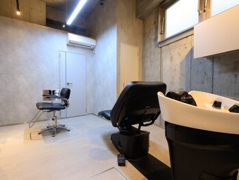 デフカッヅ 北千住(DEF CUTZ)の写真/【北千住駅前】周囲の視線を気にすることなく貴方だけの時間をゆったりとお過ごしいただけます。