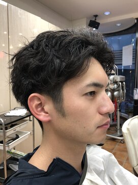 ルナ 深沢店(LUNA) ツーブロック、スパイラルパーマ