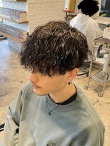 ザデイ カットアンドカルチャーショップ(THE DAY CUT&CULTURE SHOP) 緩めのツイストスパイラルパーマ