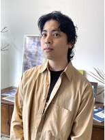 ヘアーアイストゥーレ(HAIR ICI TRE) センターパートウルフパーマツイストスパイラルパーマゆるめ