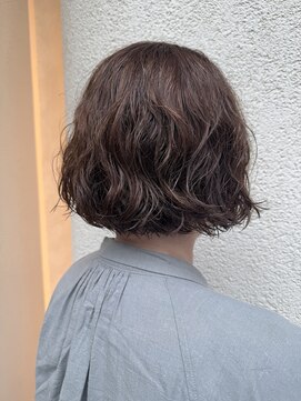 エルサフィロ ヨドヤバシ(el zafiro yodoyabashi) 前下がりボブ/パーマボブ/20代30代40代50代60代