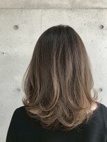 DAMANI 表参道 髪質改善/ヘッドスパ/ハイライト/白髪染め/白髪ぼかし/縮毛矯正&nbsp;似合わせカット/ミディアムレイヤーカット[表参道駅]