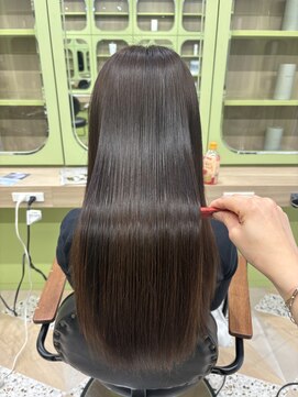 イオエ 西梅田(ioe) ブリーチなしカラー/髪質改善/ミルクティーベージュ/顔へア