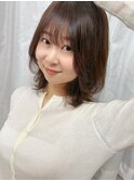  &nbsp;&nbsp;&nbsp;ふわっと揺れるくびれミディ