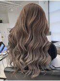 育てるグラデーションバレイヤージュ×グレージュ