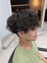 リアリクス(REALIX)&nbsp;刈り上げシャドウパーマラフカール大宮メンズ