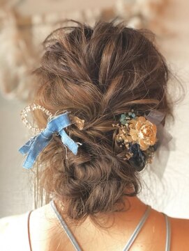 ヘアメイクサロンシャルメ(Hair Make Salon CHARMER) 結婚式☆二次会に★ゆるふわシニヨン