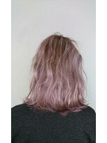 ブリス(VLISS)&nbsp;ライトピンクアッシュ_3Dカラージグザグバング