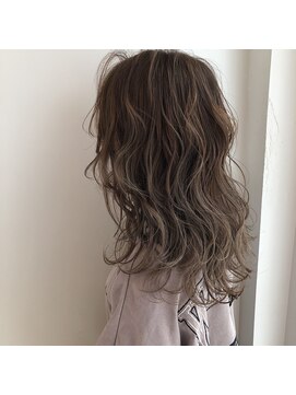 カシェ シモムラ(Cashe'e SHIMOMURA) ラテベージュ