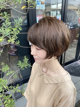 ロイズ ヘアデザイン アンド スパ(LOES) 耳かけショート
