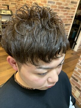 レッドモンキーズ(RED MONKEY'S) 刈り上げレイヤー束感ワックスなし