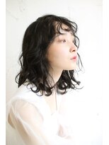 スクリバイタヒエ(SUKURI by tahie)&nbsp;【SUKURI by tahie Style】黒髪パーマ