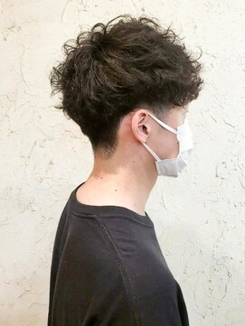 フロール(Flor) 【flor 戸塚】*メンズショートパーマ+刈り上げ*