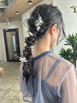 イット(it.) kana ヘアセット 編みおろし