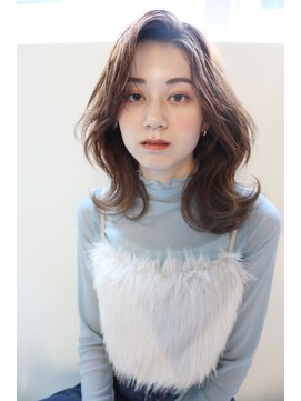 フィガロ ミーナ 東生駒店(FIGARO MINA) 大人可愛い外ハネミディ