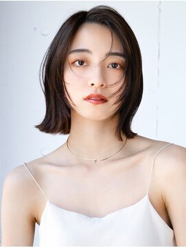 レノラ 本町(LENORA) 20代30代大人かわいいナチュラル暗髪エアーストレートヘア