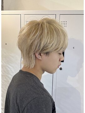 ルクスバイアフィナー(Luxo by Afinar) luxo by afinar  ホワイトブロンド×マッシュウルフ