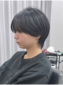 ハンサムショートウルフ　前髪あり　ブラック系