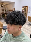 波巻きスパイラルメンズパーマツイストマッシュメンズカット堀江