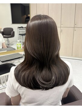 アイズ 横浜(IS) 【nanami指名】オリーブグレージュ