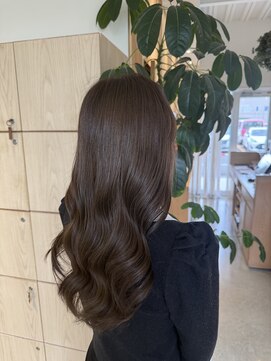 アドラーブル 万代店 (adorable) 20代30代透明感◎ブリーチなしグレージュ×ウェーブ巻き髪