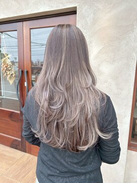 ノット 成田公津の杜(Knot) 黒髪/オリーブグレー/小顔/ココアベージュ/成田公津の杜駅