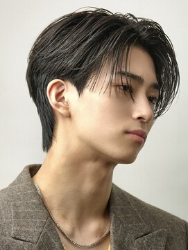 オーシャントーキョー ホワイト 原宿(OCEAN TOKYO WHITE) シースルーセンターパートダウンパーマ