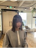 顔周りレイヤー ミディアムボブ