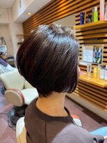 コンフェティ つばき山下通店(Confetti) ショート