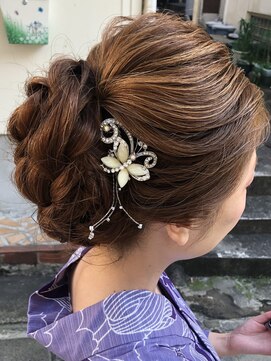 フラワー(Flower) バラ編み込みヘア♪