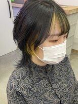 キューズ クラブ(cuz KLUB)&nbsp;【cuzKLUB】ショートウルフ×インナーカラーイエロー