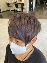 レヴィア(Revia)&nbsp;グレーカラーアレンジ